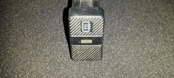 Volkswagen PASSAT B3 Windscreen/window heater switch 535959621