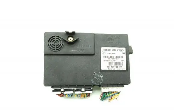 Hyundai i30 Comfort/convenience module 954002L100