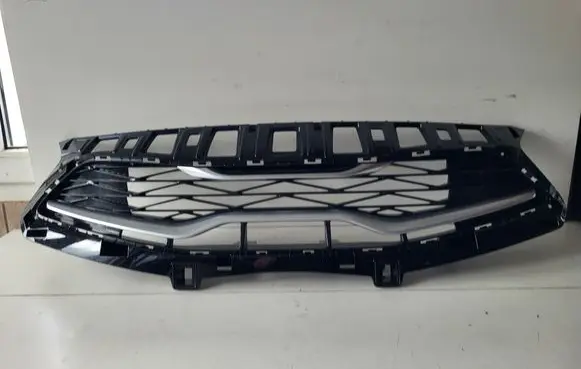 KIA Ceed Front bumper upper radiator grill 86350J7DB0
