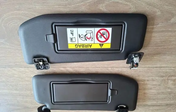 Citroen DS3 Sun visor 98268224ZD