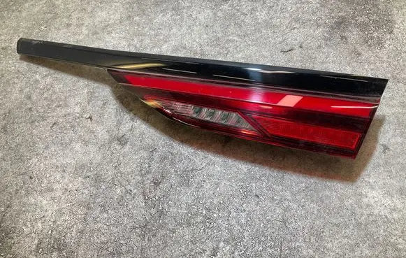 BMW 2 F44 Tailgate rear/tail lights 8498740 648254 648000