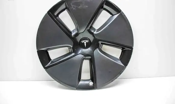 Tesla Model 3 R20 wheel hub/cap/trim 104427100A
