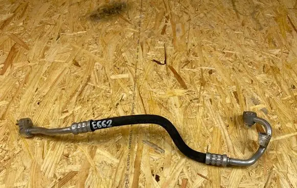 Air conditioning (A/C) pipe/hose