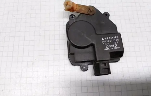 Mitsubishi Space Wagon Central locking motor MR349287 101528C110
