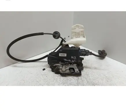 Volkswagen Touran I Rear door lock 7L0839016D 1T0839085A 1J0973714