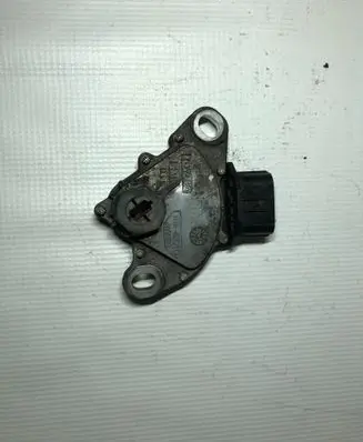 Lexus RX 330 - 350 - 400H Other gearbox part 8945148010 AV2320