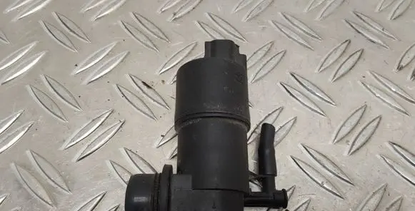 Toyota Verso Windscreen/windshield washer pump 853300F020