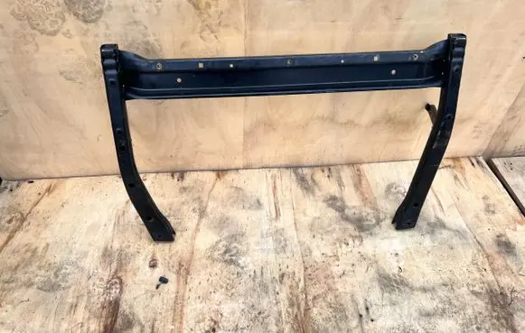 Volvo XC40 Quarter panel pressure vent 