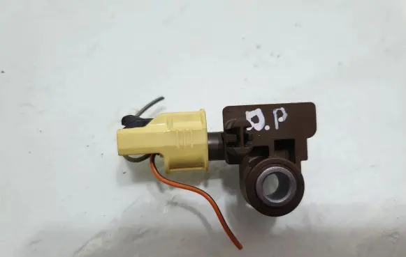 Hyundai Santa Fe Airbag deployment crash/impact sensor 95920S1100