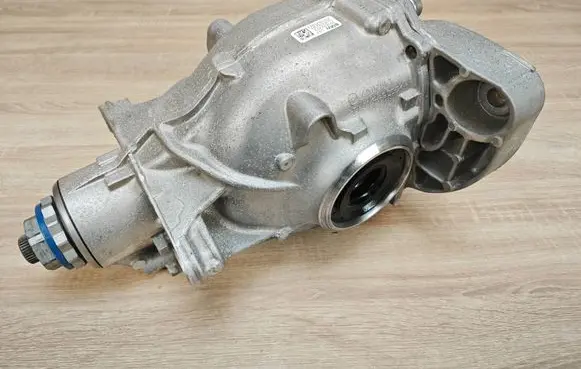 BMW X4 G02 Rear differential 7618727
