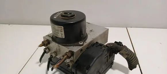 Volvo XC90 ABS Pump 30714956