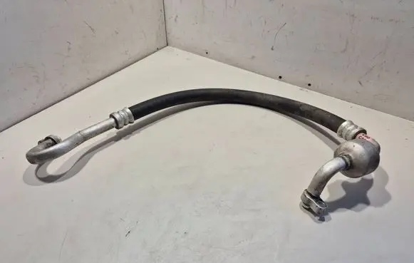 KIA Sportage Air conditioning (A/C) pipe/hose