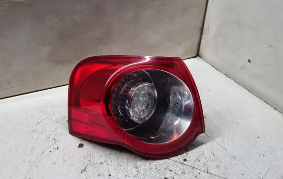 Volkswagen PASSAT B6 Rear/tail lights 3C9945095C