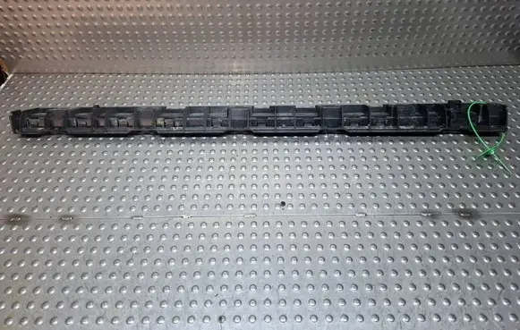 BMW 5 F10 F11 Sill supporting ledge S27705670 7184778