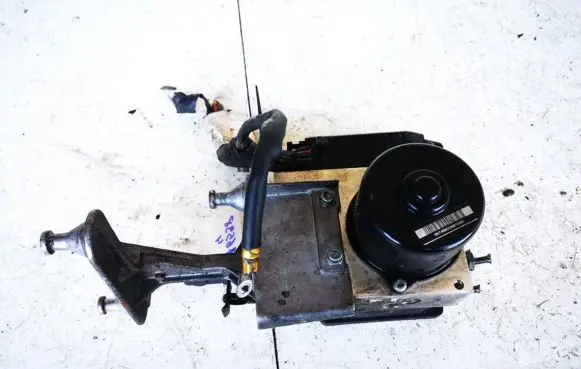 Mercedes-Benz C W203 ABS Pump a2095452532 10.0925-1536.3