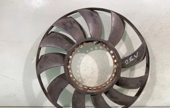 Audi A6 S6 C5 4B Fan impeller 159121301a