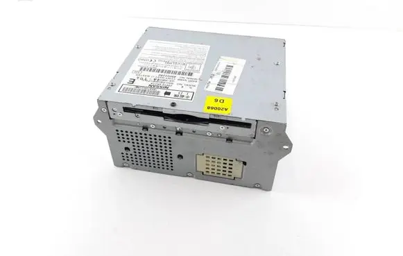 Nissan Navara D40 Radio/CD/DVD/GPS head unit 259154X01A 49002280 NAUP8200EUPBE