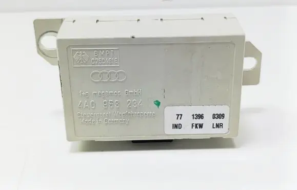 Audi A4 S4 B5 8D Immobilizer control unit/module 4A0953234