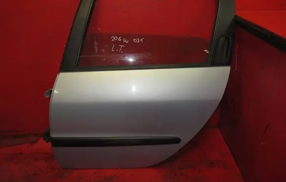 Peugeot 206 Rear door P206SWDRZWILT