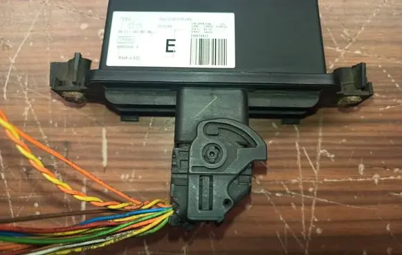 Citroen C5 Light module LCM 9651116480 E00014483 89900400
