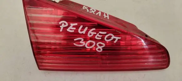 Peugeot 607 Tailgate rear/tail lights LAMPALEWA607