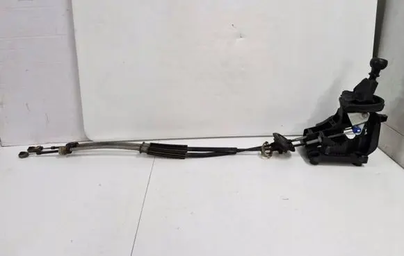 Peugeot RCZ Gear shifter/selector 9688072780