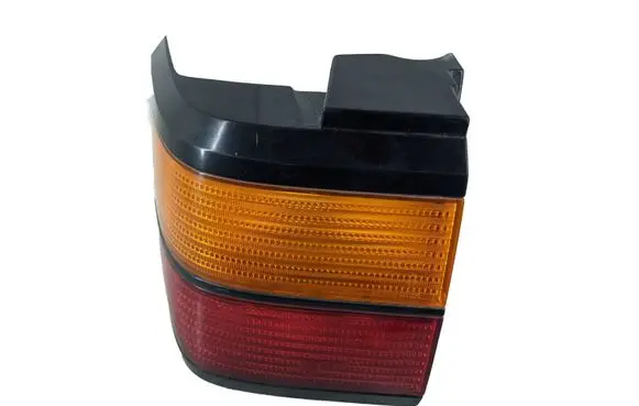 Volkswagen PASSAT B3 Rear/tail lights 359945111