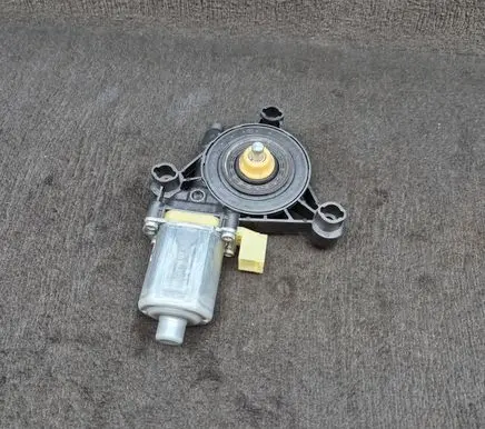 Audi Q8 Front door window regulator motor 8W0959802