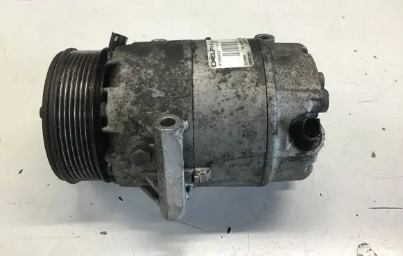 Renault Espace - Grand espace IV Air conditioning (A/C) compressor (pump) 01140552