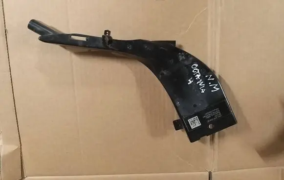 Skoda Octavia Mk4 Fuel line/pipe/hose 5WA200059BC