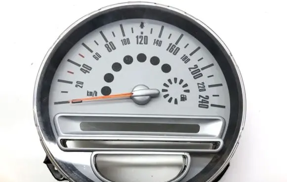 Mini One - Cooper Coupe R56 Speedometer (instrument cluster) 9136193