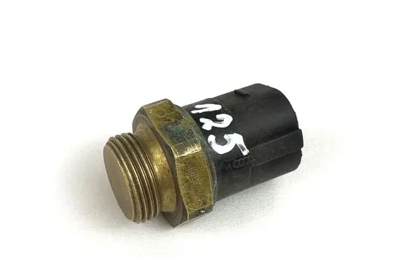 Coolant temperature sensor