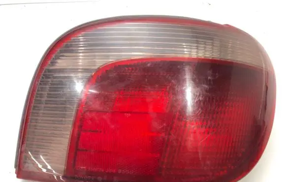 Toyota Yaris Rear/tail lights