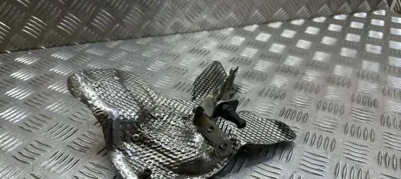 Jeep Grand Cherokee Heat shield in engine bay 