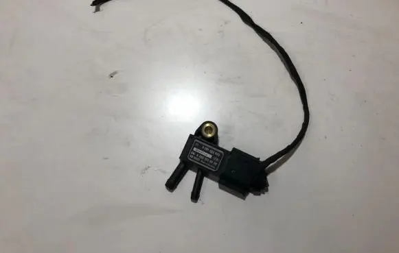 Mercedes-Benz C AMG W204 Air pressure sensor 0281002925 0061539528