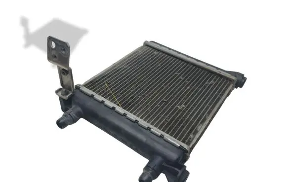 A/C cooling radiator (condenser)
