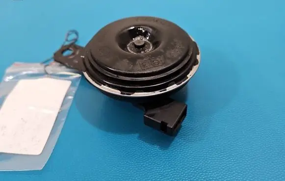 Toyota C-HR I Horn signal 8652002140 IMPRK1588820