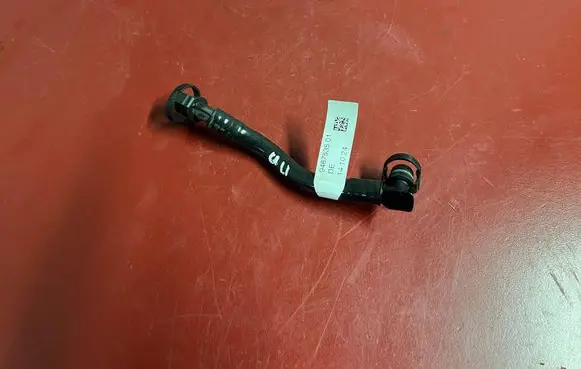 BMW X1 U11 Vacuum line/pipe/hose 9487535