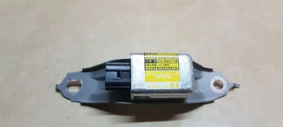 Toyota Prius (XW20) Airbag deployment crash/impact sensor 8983347030