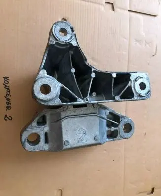 Ford Kuga III Engine mount bracket LX617M121AB