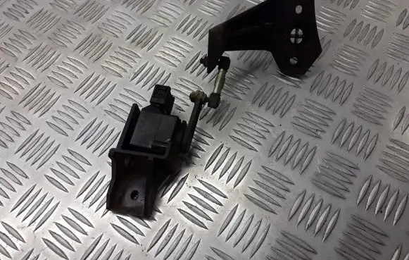 Mazda 6 Headlight ballast module Xenon 014002819