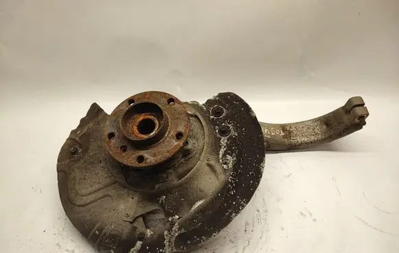 BMW X5 E70 Front wheel hub 6773784