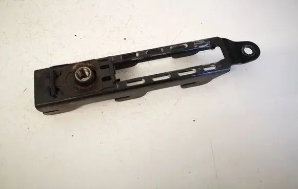Skoda Fabia Mk1 (6Y) Seat belt adjustment rail 1J0857819
