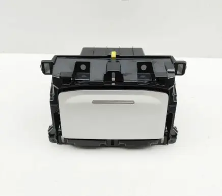 Toyota Land Cruiser (J200) Glove box GN69106250 5540660290