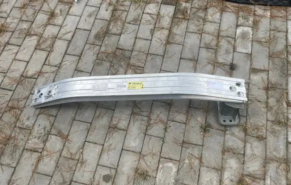 Toyota C-HR I Front bumper support beam