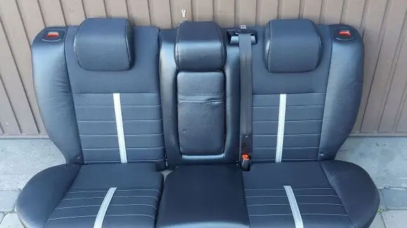 Ford Kuga I Rear seat 