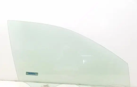 Nissan Murano Z50 Front door window glass four-door