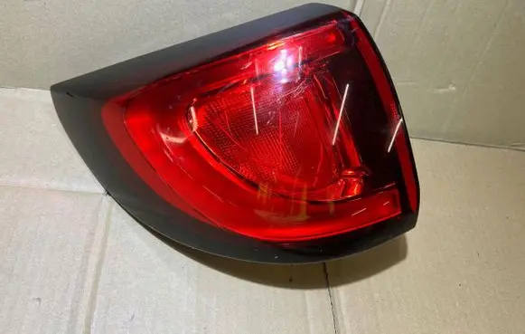 Chrysler Pacifica Rear/tail lights