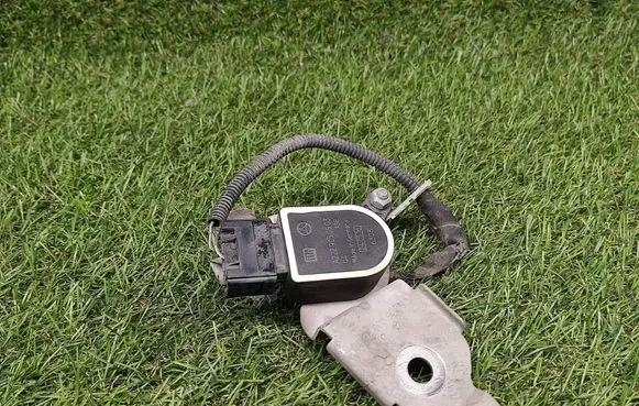 Mercedes-Benz C W205 Headlight/headlamp level sensor A2229050503