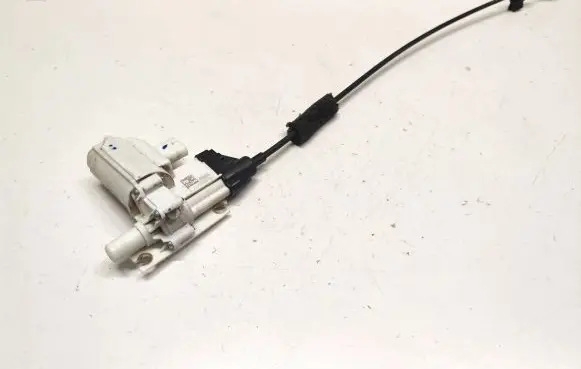 Mercedes-Benz S W222 Front door soft close latching motor A2227601400 15064